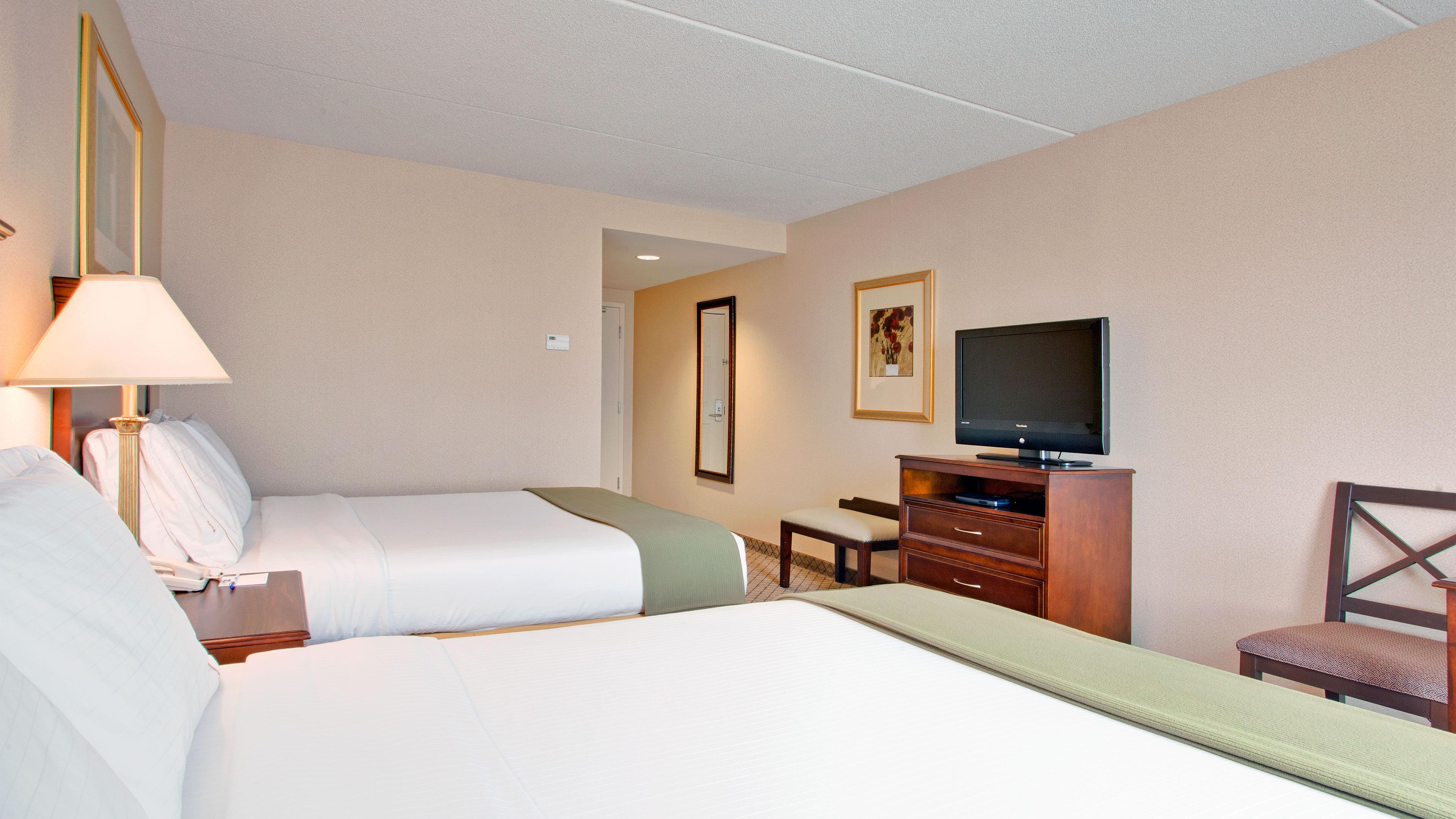 Holiday Inn Express & Suites Huntsville By Ihg Exterior photo